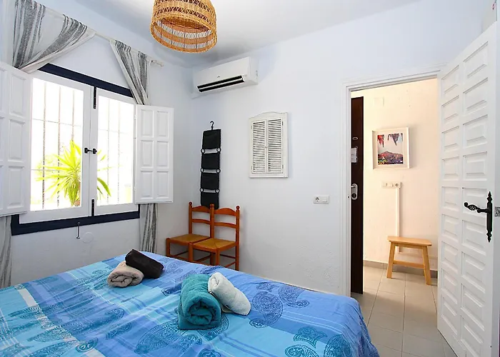 Plaza Cadiz 10 Villa Nerja