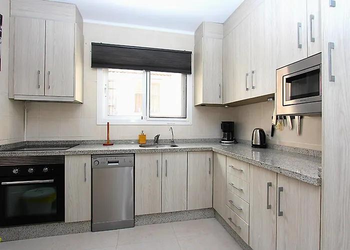 Plaza Cadiz 10 * Nerja