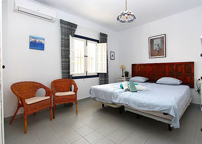 Plaza Cadiz 10 Villa *