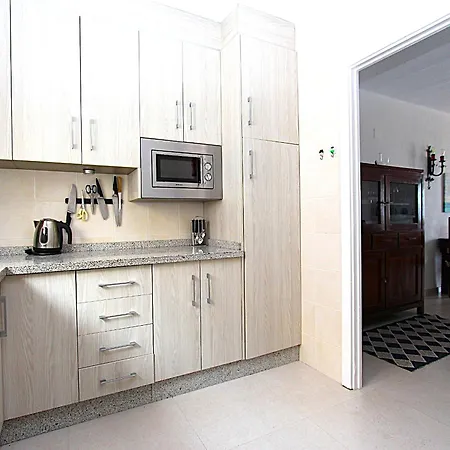 Plaza Cadiz 10 * نيرخا